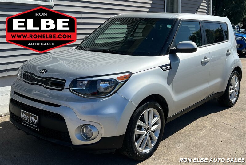 2017 Kia Soul +   - Photo 1 - Macomb, IL 61455