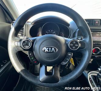 2017 Kia Soul + - Photo 22 - Macomb, IL 61455