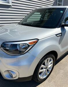 2017 Kia Soul + - Photo 4 - Macomb, IL 61455