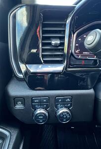 2024 GMC Sierra 1500 Elevation   - Photo 21 - Macomb, IL 61455