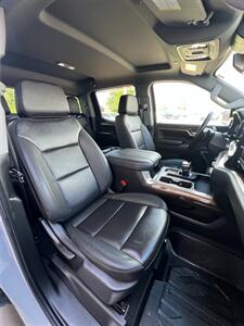 2024 GMC Sierra 1500 Elevation   - Photo 12 - Macomb, IL 61455