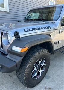 2020 Jeep Gladiator Sport S - Photo 5 - Macomb, IL 61455