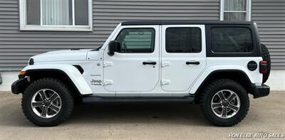 2021 Jeep Wrangler Unlimited Sahara - Photo 3 - Macomb, IL 61455