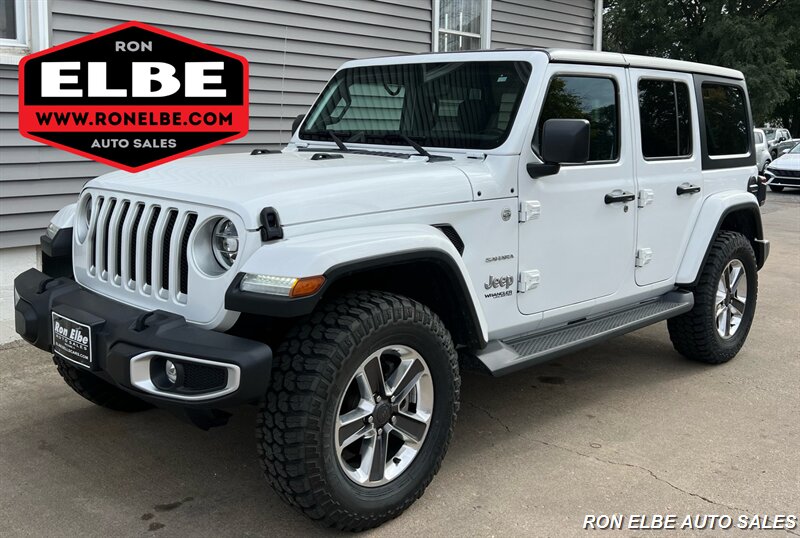 2021 Jeep Wrangler Unlimited Sahara   - Photo 1 - Macomb, IL 61455
