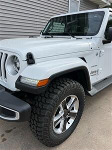 2021 Jeep Wrangler Unlimited Sahara - Photo 4 - Macomb, IL 61455