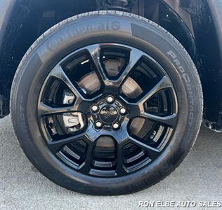 2022 Jeep Compass Altitude   - Photo 4 - Macomb, IL 61455