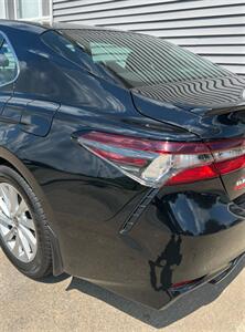 2024 Toyota Camry SE - Photo 9 - Macomb, IL 61455