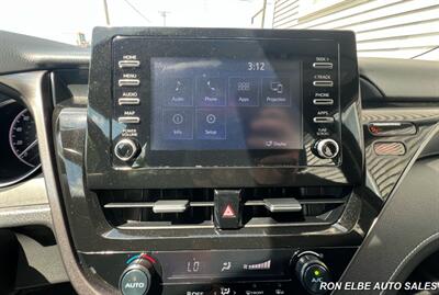 2024 Toyota Camry SE - Photo 15 - Macomb, IL 61455