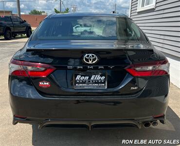 2024 Toyota Camry SE - Photo 8 - Macomb, IL 61455