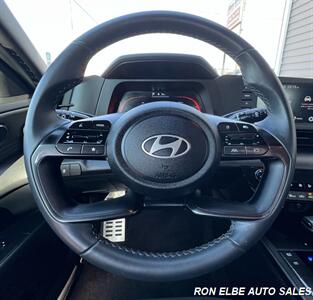 2025 Hyundai ELANTRA SEL Sport   - Photo 15 - Macomb, IL 61455