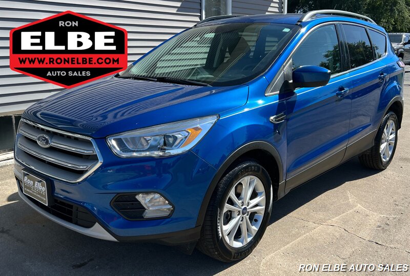 2017 Ford Escape SE   - Photo 1 - Macomb, IL 61455