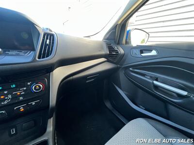 2017 Ford Escape SE - Photo 29 - Macomb, IL 61455