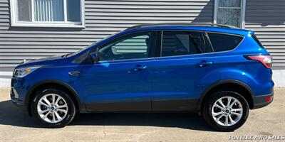 2017 Ford Escape SE - Photo 3 - Macomb, IL 61455