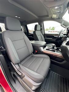 2023 Chevrolet Silverado 1500 RST   - Photo 11 - Macomb, IL 61455