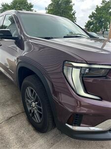 2025 GMC Acadia Elevation   - Photo 7 - Macomb, IL 61455