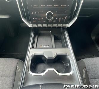 2025 GMC Acadia Elevation   - Photo 21 - Macomb, IL 61455
