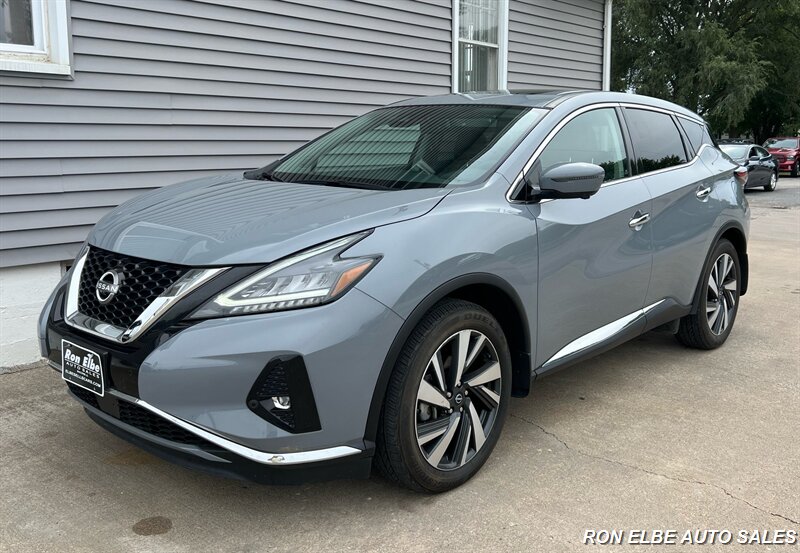 2023 Nissan Murano SL  