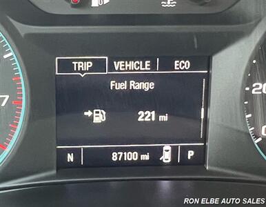2022 Chevrolet Malibu LT   - Photo 18 - Macomb, IL 61455