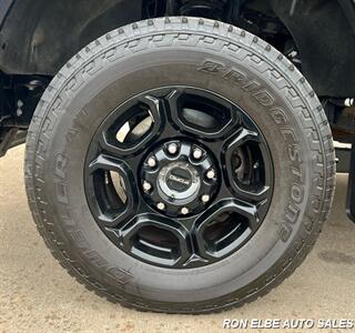 2024 Ford F-250 Super Duty XLT   - Photo 4 - Macomb, IL 61455