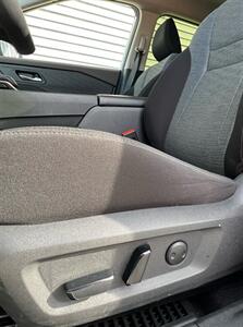2023 Nissan Rogue SV   - Photo 19 - Macomb, IL 61455
