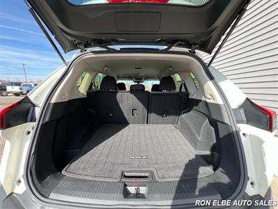 2023 Nissan Rogue SV   - Photo 13 - Macomb, IL 61455