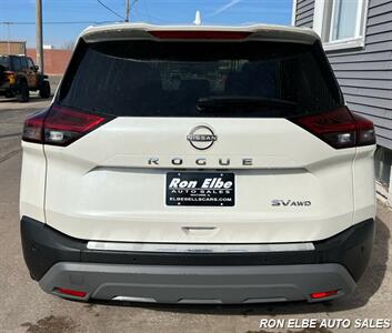 2023 Nissan Rogue SV   - Photo 9 - Macomb, IL 61455