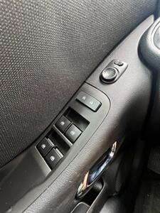 2014 Chevrolet Camaro LT   - Photo 17 - Macomb, IL 61455