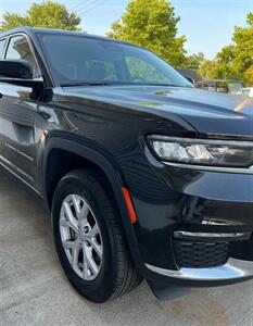 2022 Jeep Grand Cherokee L Limited   - Photo 7 - Macomb, IL 61455