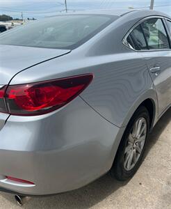 2017 Mazda Mazda6 Sport   - Photo 8 - Macomb, IL 61455