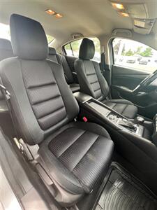 2017 Mazda Mazda6 Sport   - Photo 11 - Macomb, IL 61455
