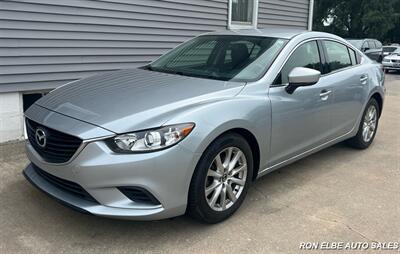 2017 Mazda Mazda6 Sport   - Photo 2 - Macomb, IL 61455