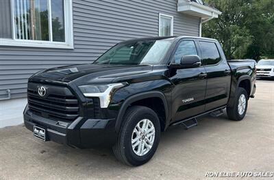 2023 Toyota Tundra SR5   - Photo 2 - Macomb, IL 61455