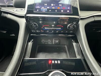 2023 Jeep Grand Cherokee L Laredo   - Photo 21 - Macomb, IL 61455