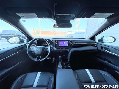 2025 Toyota Camry SE   - Photo 13 - Macomb, IL 61455