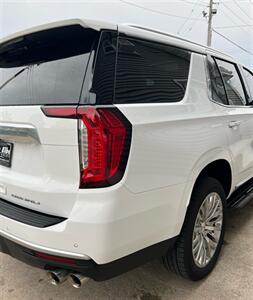 2023 GMC Yukon Denali   - Photo 8 - Macomb, IL 61455