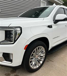 2023 GMC Yukon Denali   - Photo 5 - Macomb, IL 61455