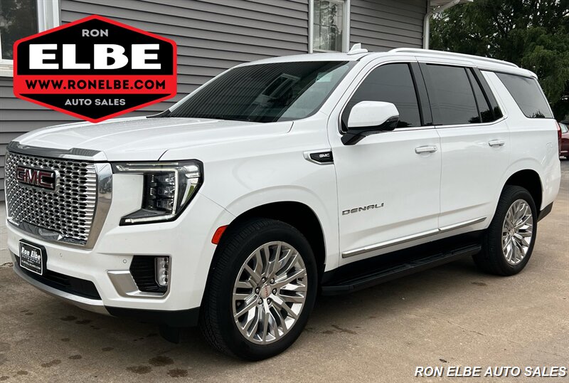 2023 GMC Yukon Denali - Photo 1 - Macomb, IL 61455