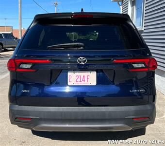 2024 Toyota Grand Highlander Limited   - Photo 9 - Macomb, IL 61455