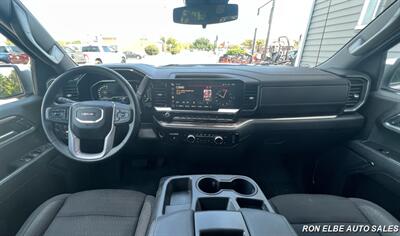 2023 GMC Sierra 1500 SLE - Photo 16 - Macomb, IL 61455