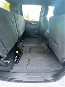 2023 GMC Sierra 1500 SLE - Photo 14 - Macomb, IL 61455