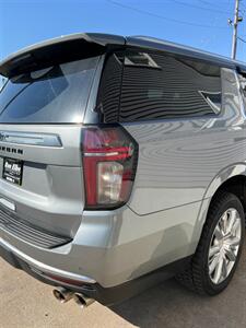 2024 Chevrolet Suburban High Country - Photo 7 - Macomb, IL 61455