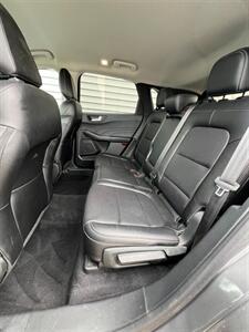 2022 Ford Escape SEL   - Photo 12 - Macomb, IL 61455