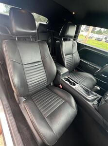 2012 Dodge Challenger R/T Classic - Photo 12 - Macomb, IL 61455