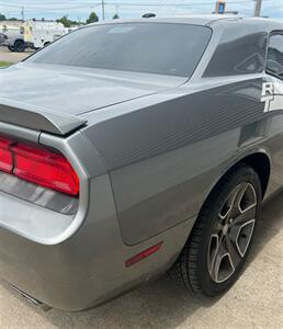 2012 Dodge Challenger R/T Classic - Photo 8 - Macomb, IL 61455