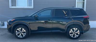 2023 Nissan Rogue SV   - Photo 3 - Macomb, IL 61455