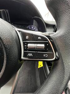 2024 Kia Forte LXS   - Photo 15 - Macomb, IL 61455