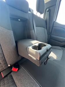 2024 Ford Ranger STX   - Photo 19 - Macomb, IL 61455