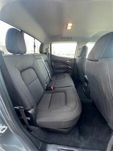 2022 Chevrolet Colorado LT - Photo 12 - Macomb, IL 61455