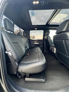 2022 Ford F-250 Super Duty Lariat   - Photo 17 - Macomb, IL 61455