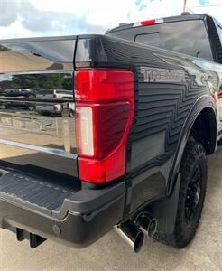 2022 Ford F-250 Super Duty Lariat   - Photo 9 - Macomb, IL 61455